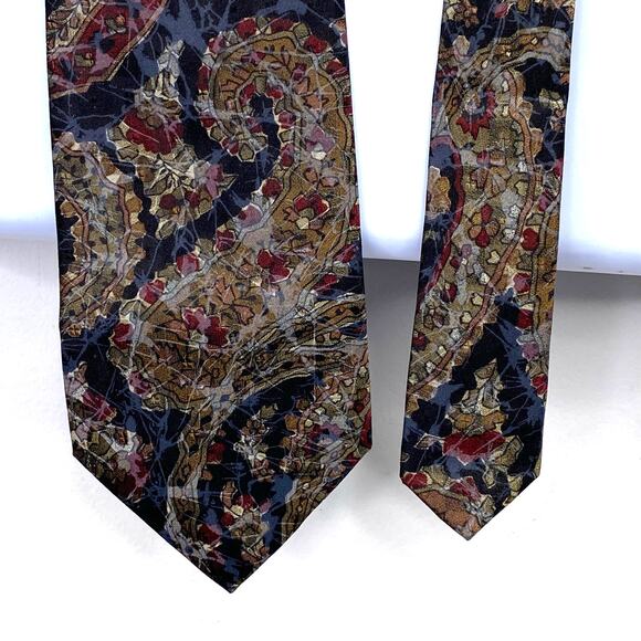 Canali Milano Paisley Tie 100% Seta Silk Made in Italy 3.5" Wide Black Gold Red - Picture 4 of 6